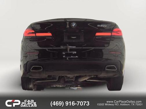 Black 2023 BMW 530 i