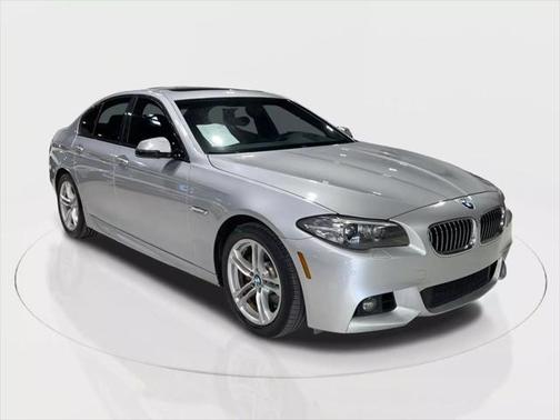 2015 BMW 528 528i Sedan 4D