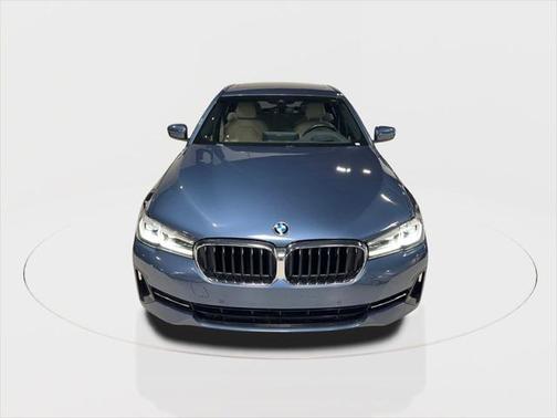 2023 BMW 540 i