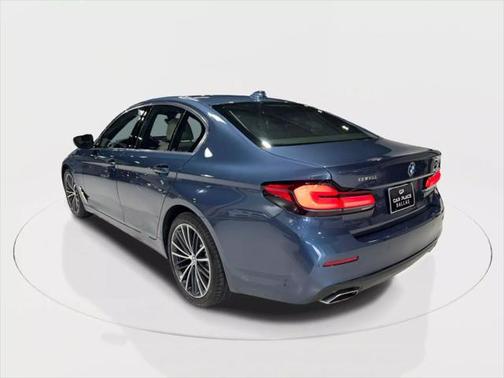 2023 BMW 540 i