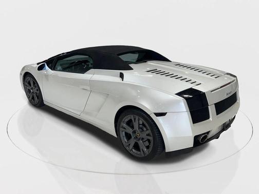 2008 Lamborghini Gallardo Spyder Roadster 2D