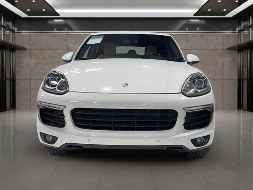 2018 Porsche Cayenne Cayenne