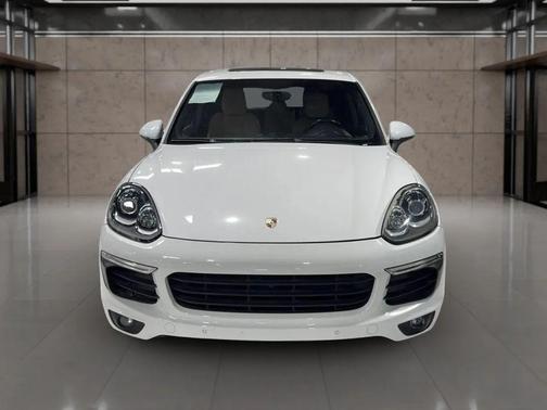 2018 Porsche Cayenne Cayenne
