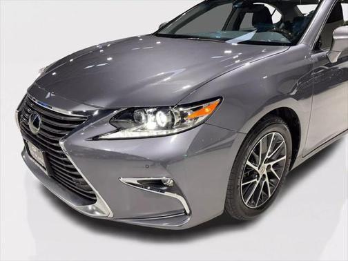 2016 Lexus ES 350 Base
