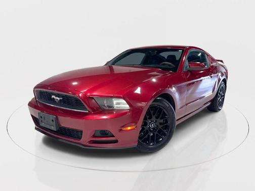 2014 Ford Mustang V6