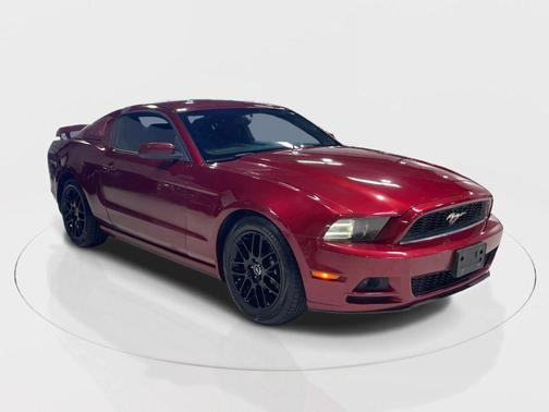 2014 Ford Mustang V6