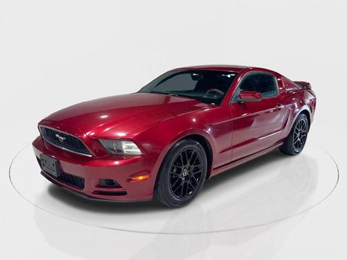 2014 Ford Mustang V6