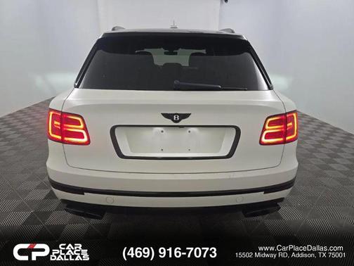 White 2017 Bentley Bentayga W12