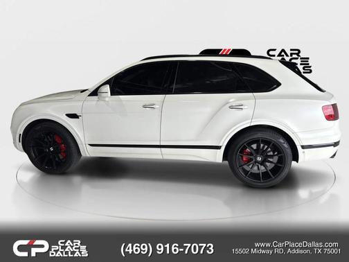 White 2017 Bentley Bentayga W12