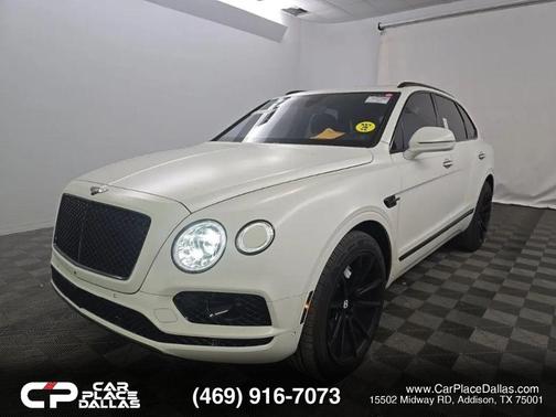 White 2017 Bentley Bentayga W12