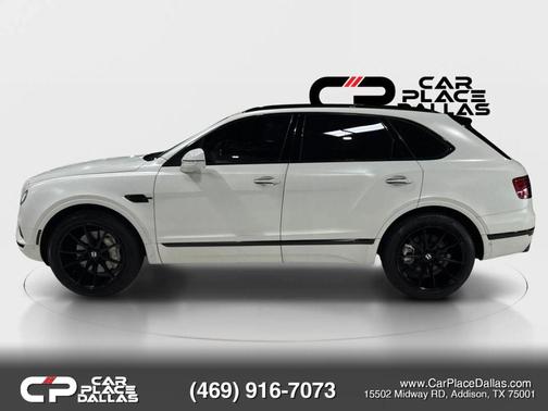 White 2017 Bentley Bentayga W12