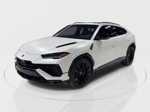 2024 Lamborghini Urus S