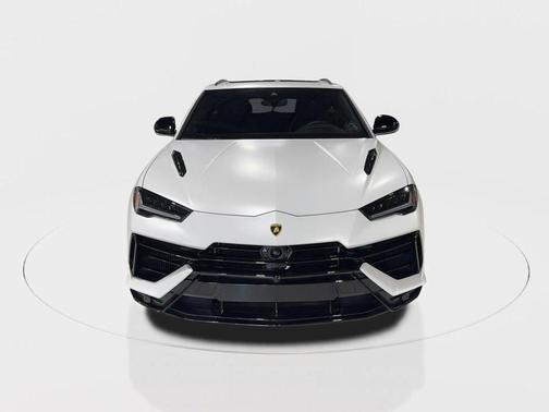 2024 Lamborghini Urus S