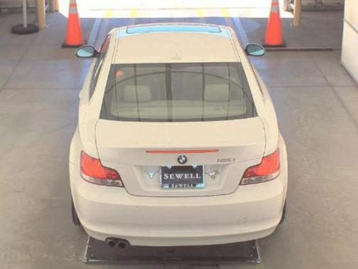 2009 BMW 128 128i Coupe 2D