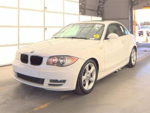 2009 BMW 128 128i Coupe 2D