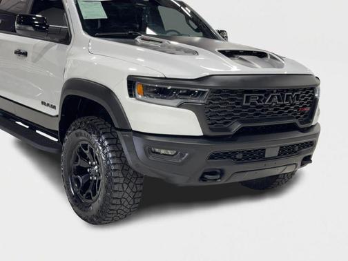 2025 RAM 1500 RHO Crew Cab 4x4 5'7' Box