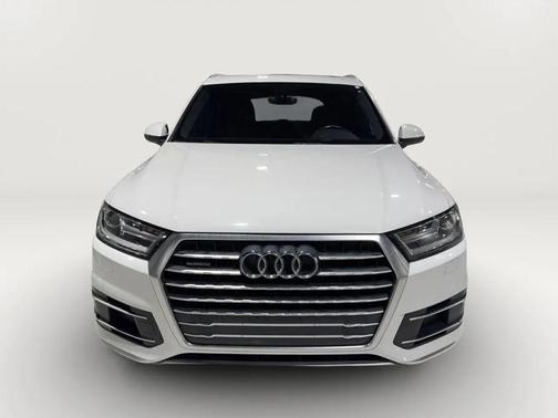 2019 Audi Q7 45 Premium