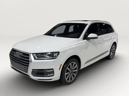 2019 Audi Q7 45 Premium