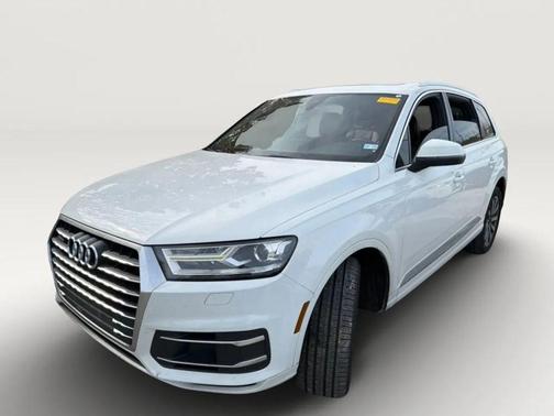 2019 Audi Q7 45 Premium