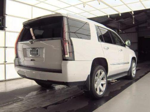 2020 Cadillac Escalade Sport