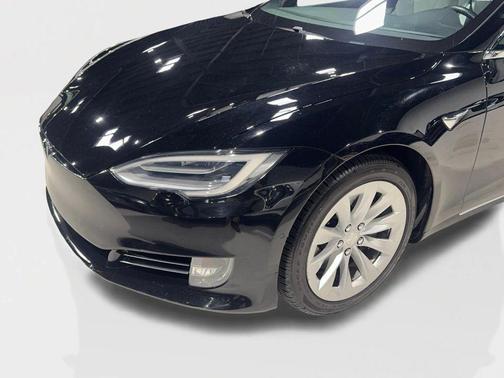2018 Tesla Model S 75D