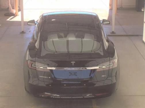 2018 Tesla Model S 75D