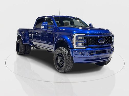 2026 Ford F-450 Lariat