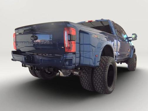 2026 Ford F-450 Lariat