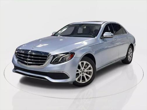 2017 Mercedes-Benz E-Class E 300 4MATIC Sedan 4D