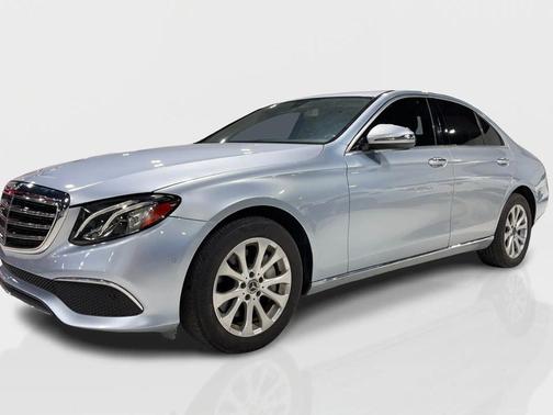 2017 Mercedes-Benz E-Class E 300 4MATIC Sedan 4D