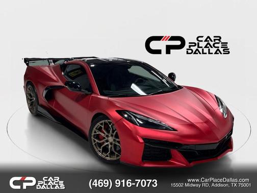 Red 2022 Chevrolet Corvette Stingray w/2LT
