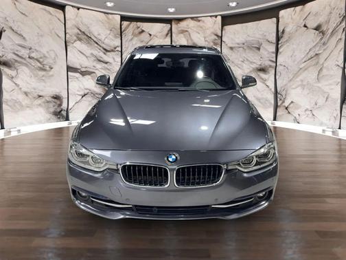 2017 BMW 330 330i Sedan 4D