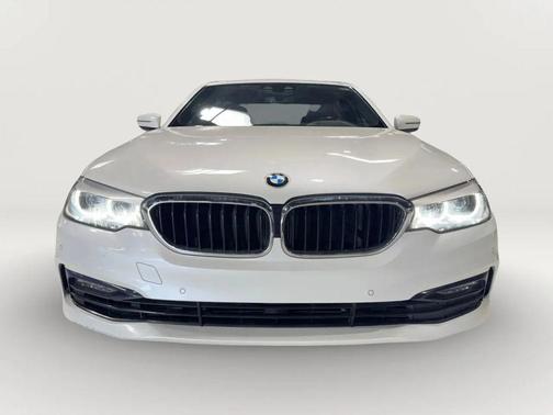 2018 BMW 530 530i Sedan 4D