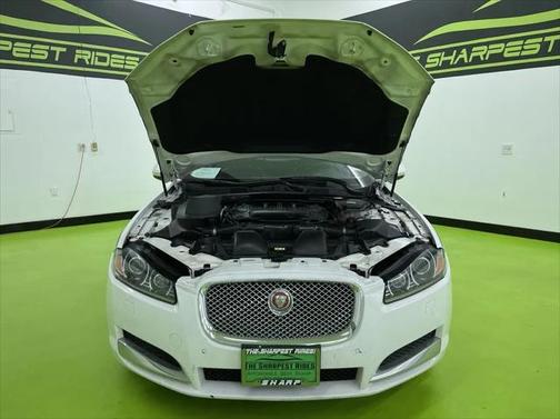 2013 Jaguar XF SC