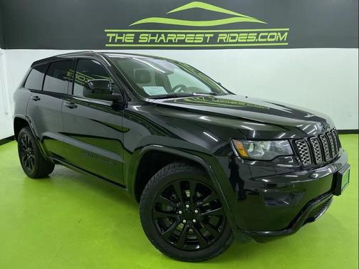 2017 Jeep Grand Cherokee Altitude