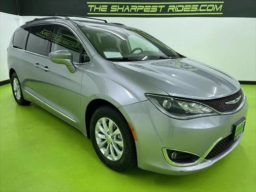 2018 Chrysler Pacifica Touring-L Plus