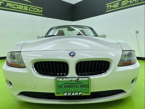 White 2003 BMW Z4 3.0i Roadster
