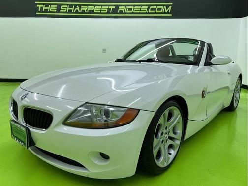 White 2003 BMW Z4 3.0i Roadster