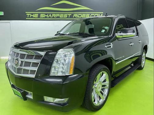 2013 Cadillac Escalade ESV Platinum Edition