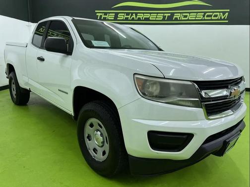 White 2016 Chevrolet Colorado WT