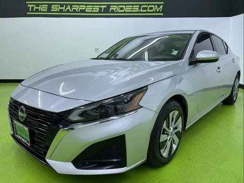 Silver 2023 Nissan Altima S FWD