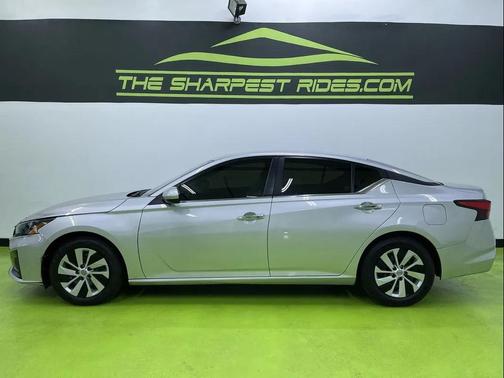 Silver 2023 Nissan Altima S FWD