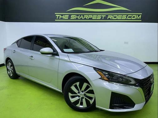 Silver 2023 Nissan Altima S FWD