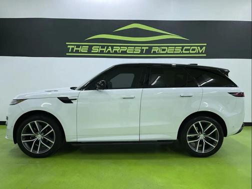 2023 Land Rover Range Rover Sport SE