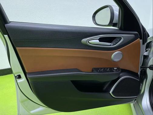 2018 Alfa Romeo Giulia Ti Sport