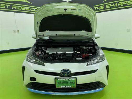 2019 Toyota Prius LE