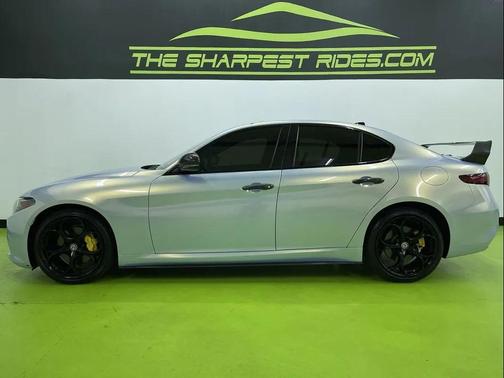 2020 Alfa Romeo Giulia Ti Sport