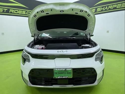 2023 Kia Niro EV Wind