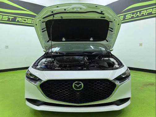 White 2025 Mazda Mazda3 FWD