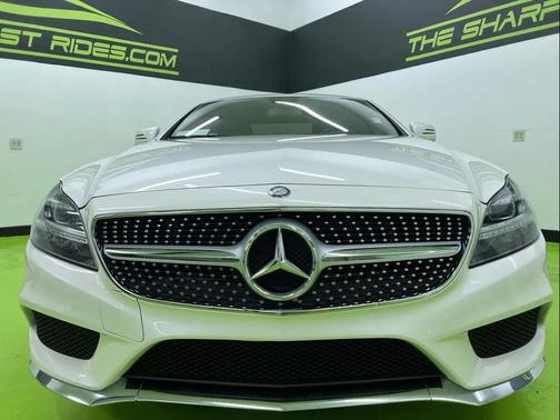 White 2015 Mercedes-Benz CLS-Class
